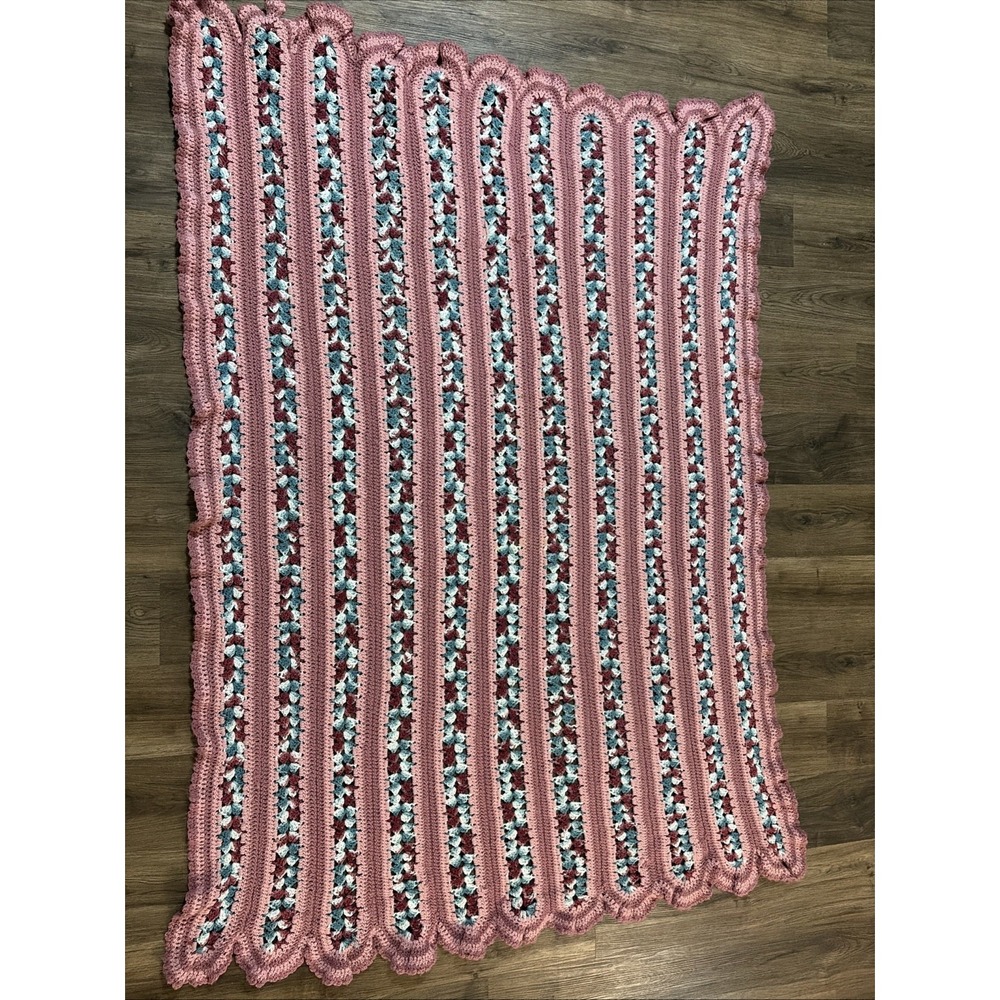 54x74 Vintage Handmade Afghan Crochet blanket. Mauve - Picture 4 of 4